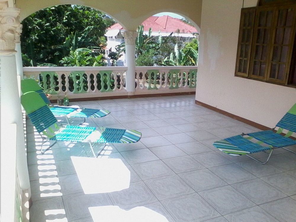 Dolphin Bay Yoga Guest House Drapers Bagian luar foto